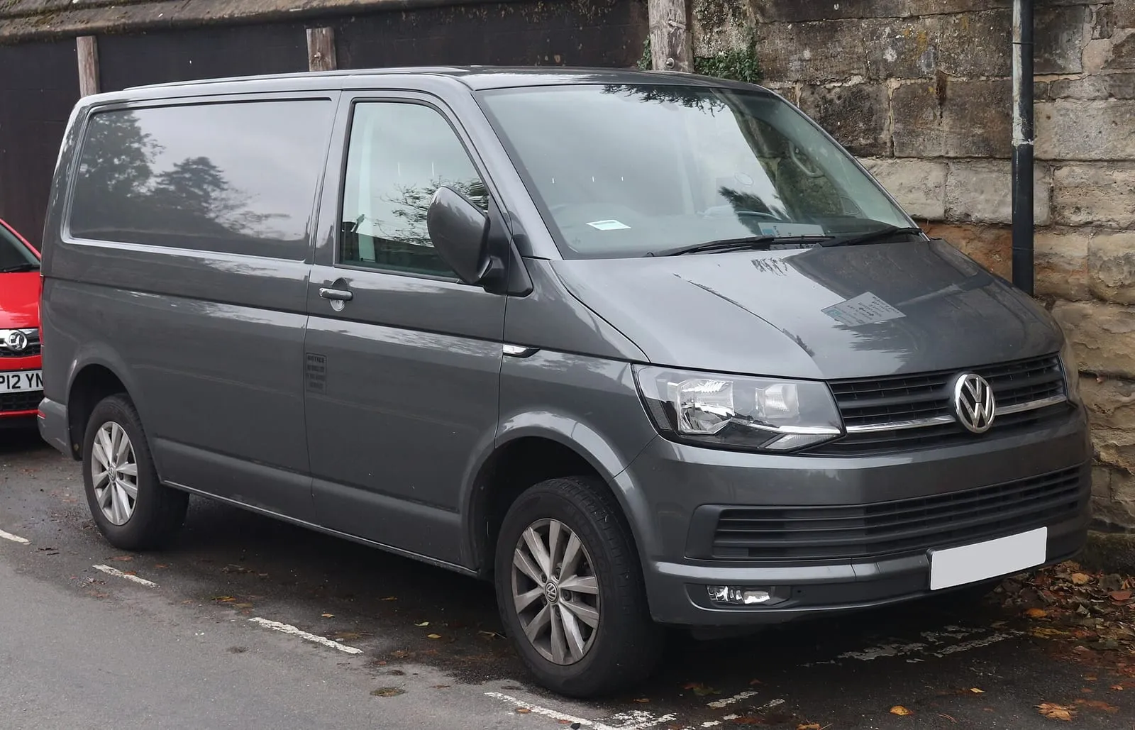 Volkswagen Transporter T6 2.0 TDI Highline – poza 1