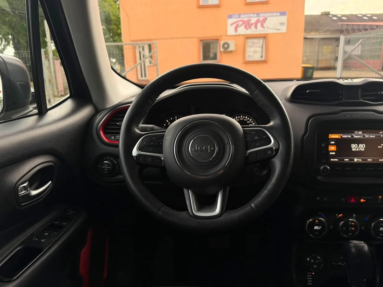 Jeep Renegade TrailHawk | Cutie-Automata | 4x4 | Euro 6 – poza 12