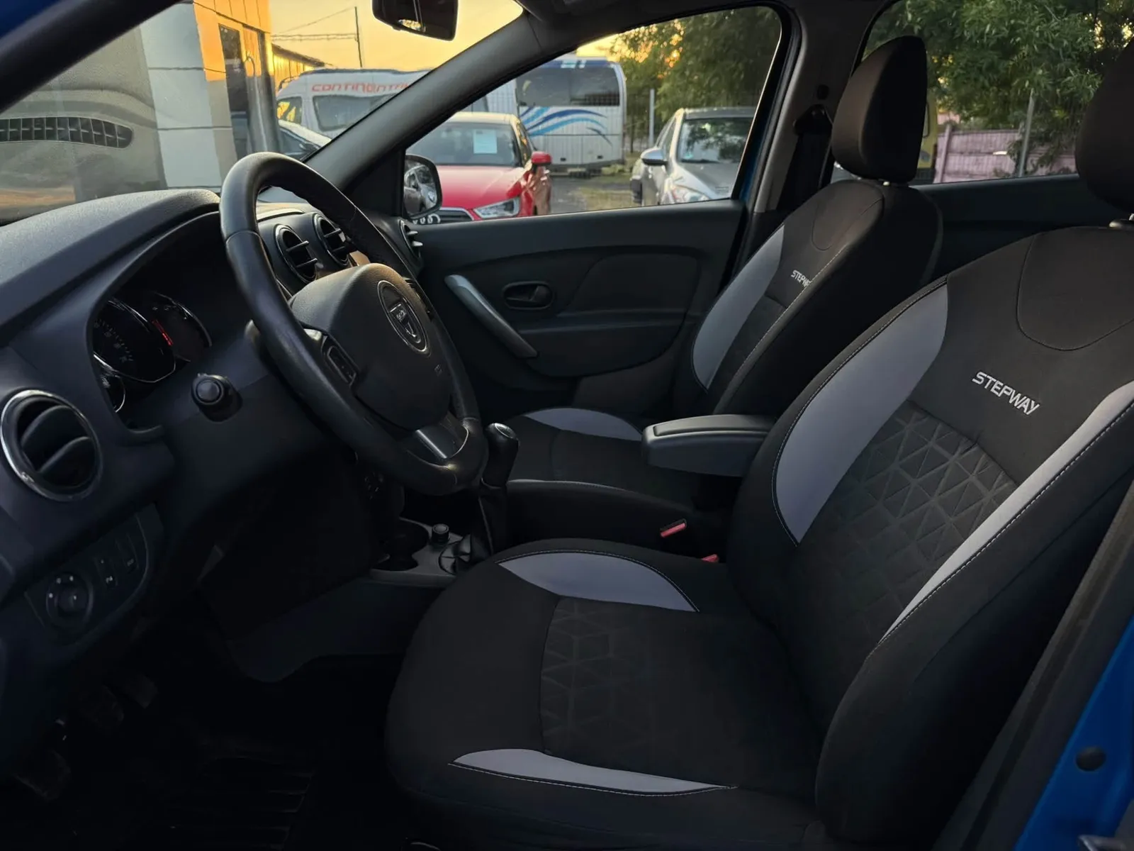 Dacia Sandero Stepway | Benzina | Euro 5 | Garantie inclusa – poza 12