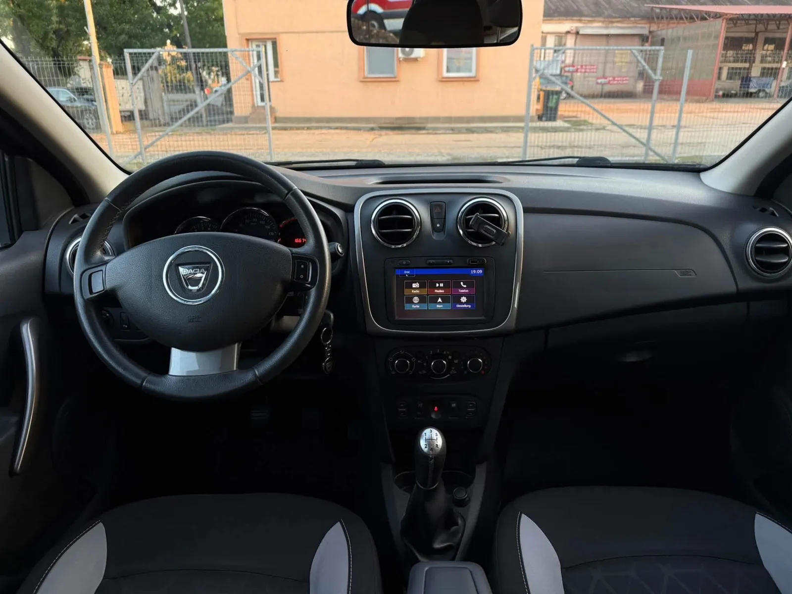 Dacia Sandero Stepway | Benzina | Euro 5 | Garantie inclusa – poza 18