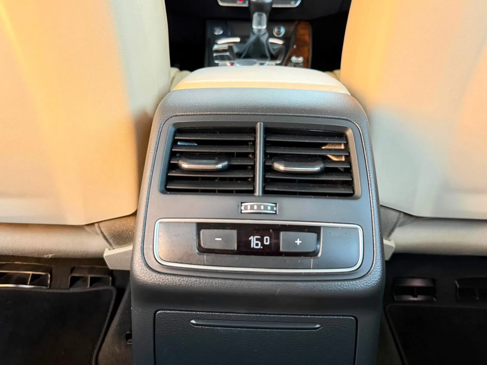 Audi A4 - B9 | Sedan | 2.0 TDi | 2017 | Garantie inclusa – poza 13