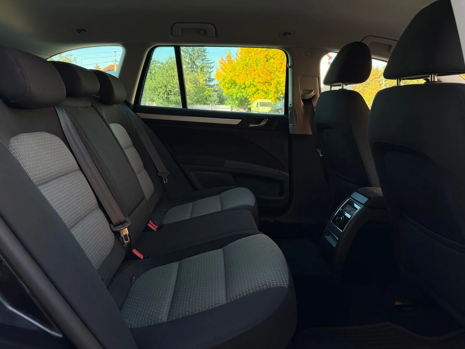 Skoda Superb 2.0 TDi | 140 Cp | DSG | 2013 – poza 18