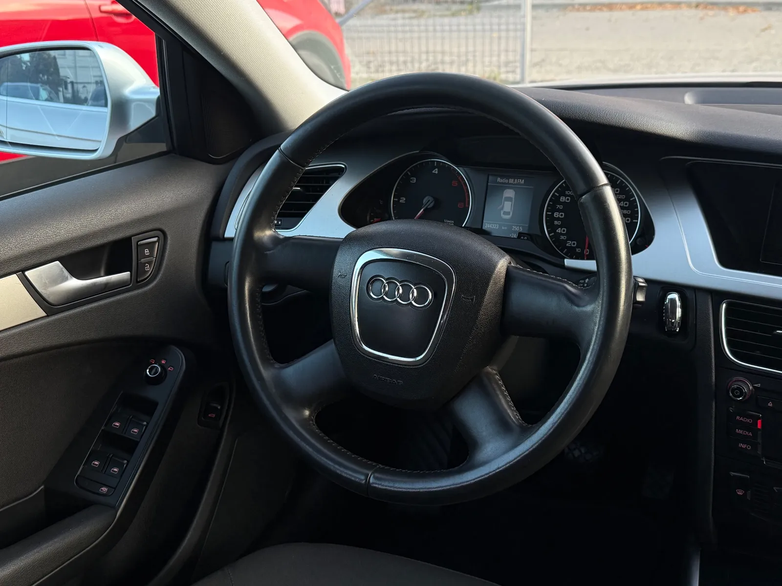 Audi A4 B8 | 2.0 TDi | Euro 5 | Berlina – poza 13